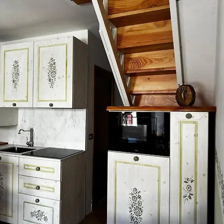 아파트 Aethera 레비네라고